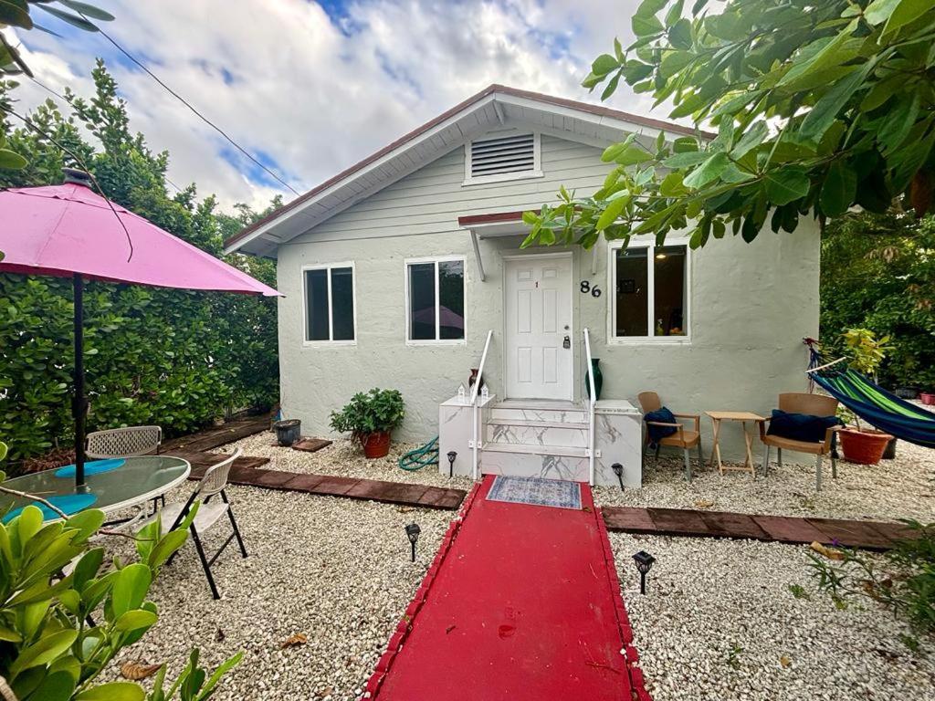 Nice Queen Bedroom - Best Location In Miami - Luggage Storage Service, Parking And Laundry Esterno foto